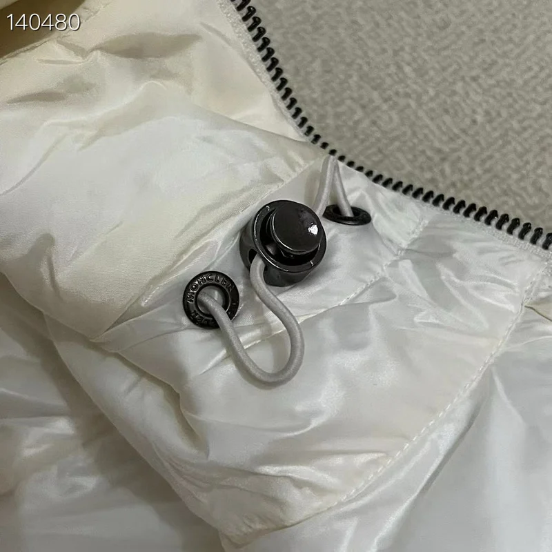 Moncler sz1-5 26yr96 (17)